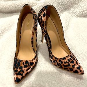 Leopard Print Pumps